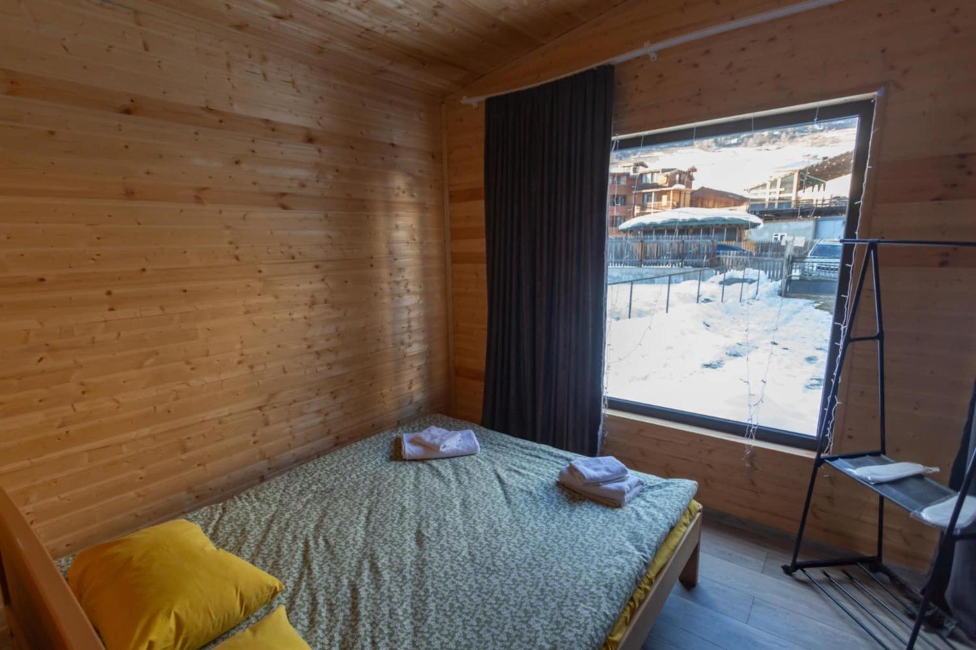 Inga Jafaridze Guesthouse Pele Местия Екстериор снимка