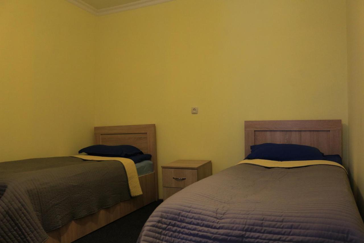 Inga Jafaridze Guesthouse Pele Местия Екстериор снимка