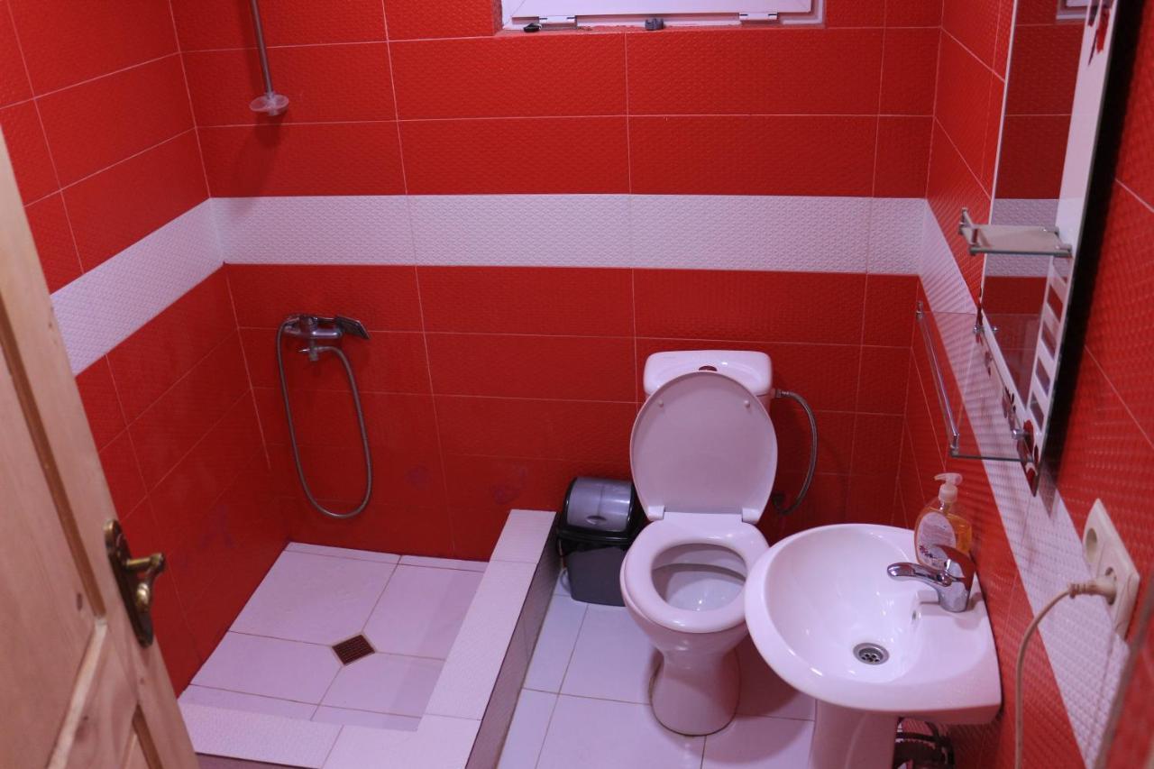 Inga Jafaridze Guesthouse Pele Местия Екстериор снимка